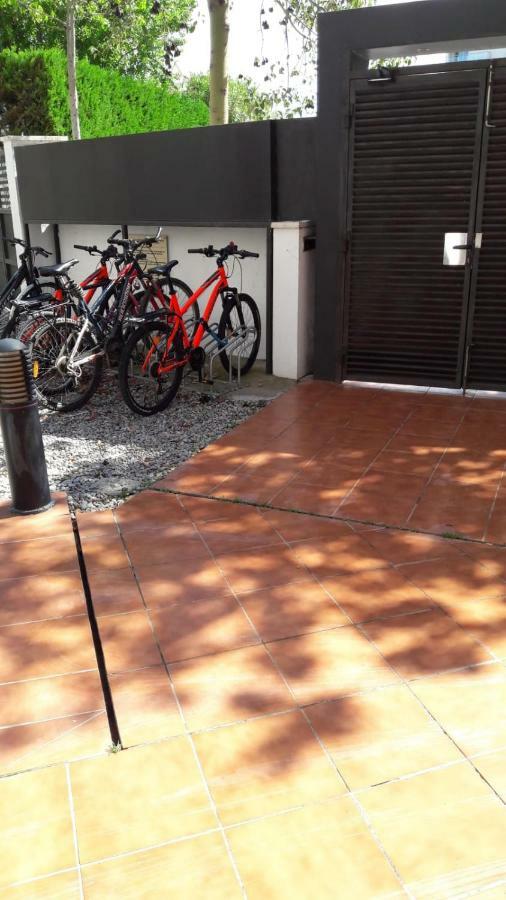 Apartamento Al Canal Roses Exterior foto